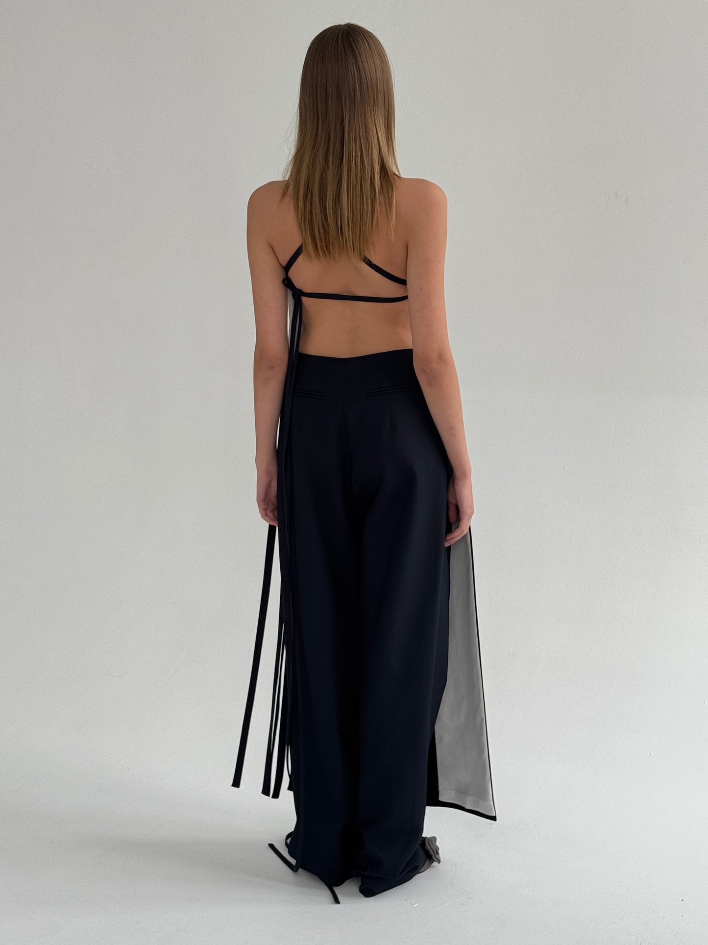Long blue Apron with stitched ropes