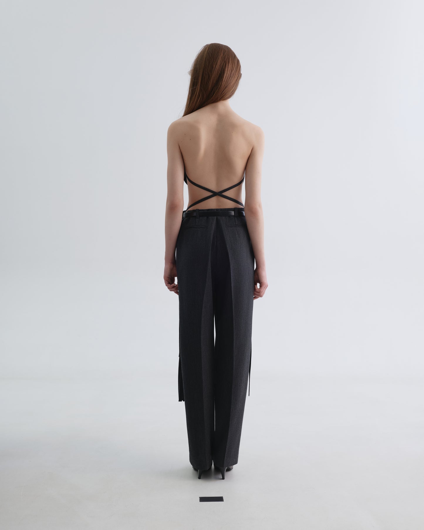 Exclusive Apron with Waist Cutouts and Long Stitchedropes