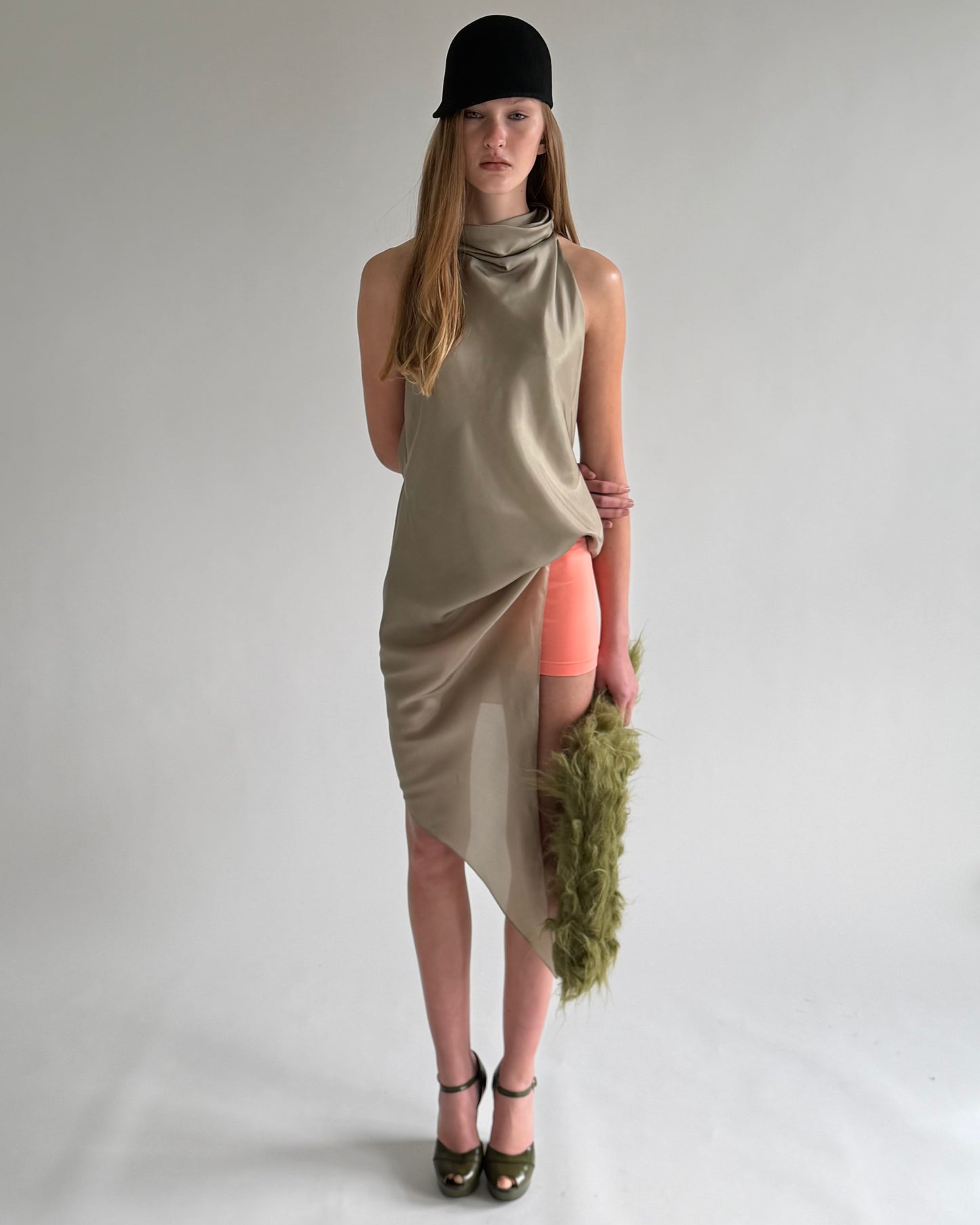 Turtleneck green top with two layers