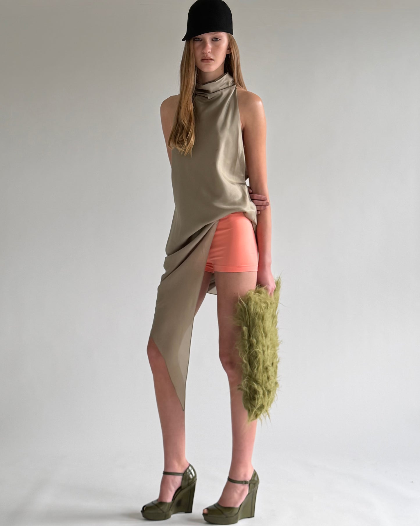 Turtleneck green top with two layers